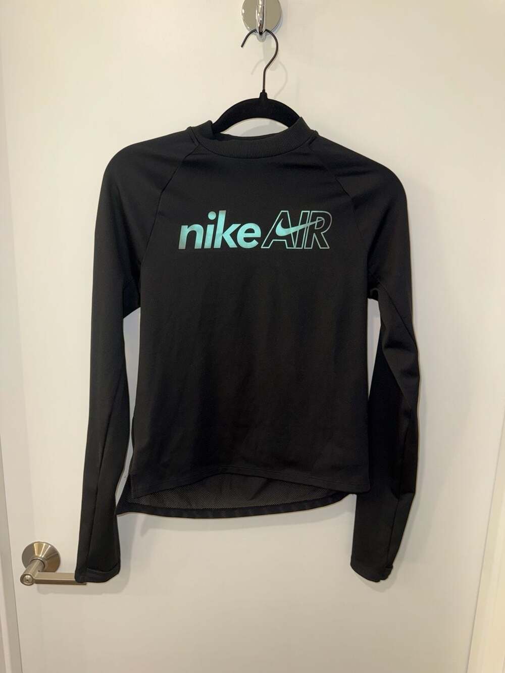 HOLOGRAPHIC NIKE TOP -long sleeve -mesh back, see...